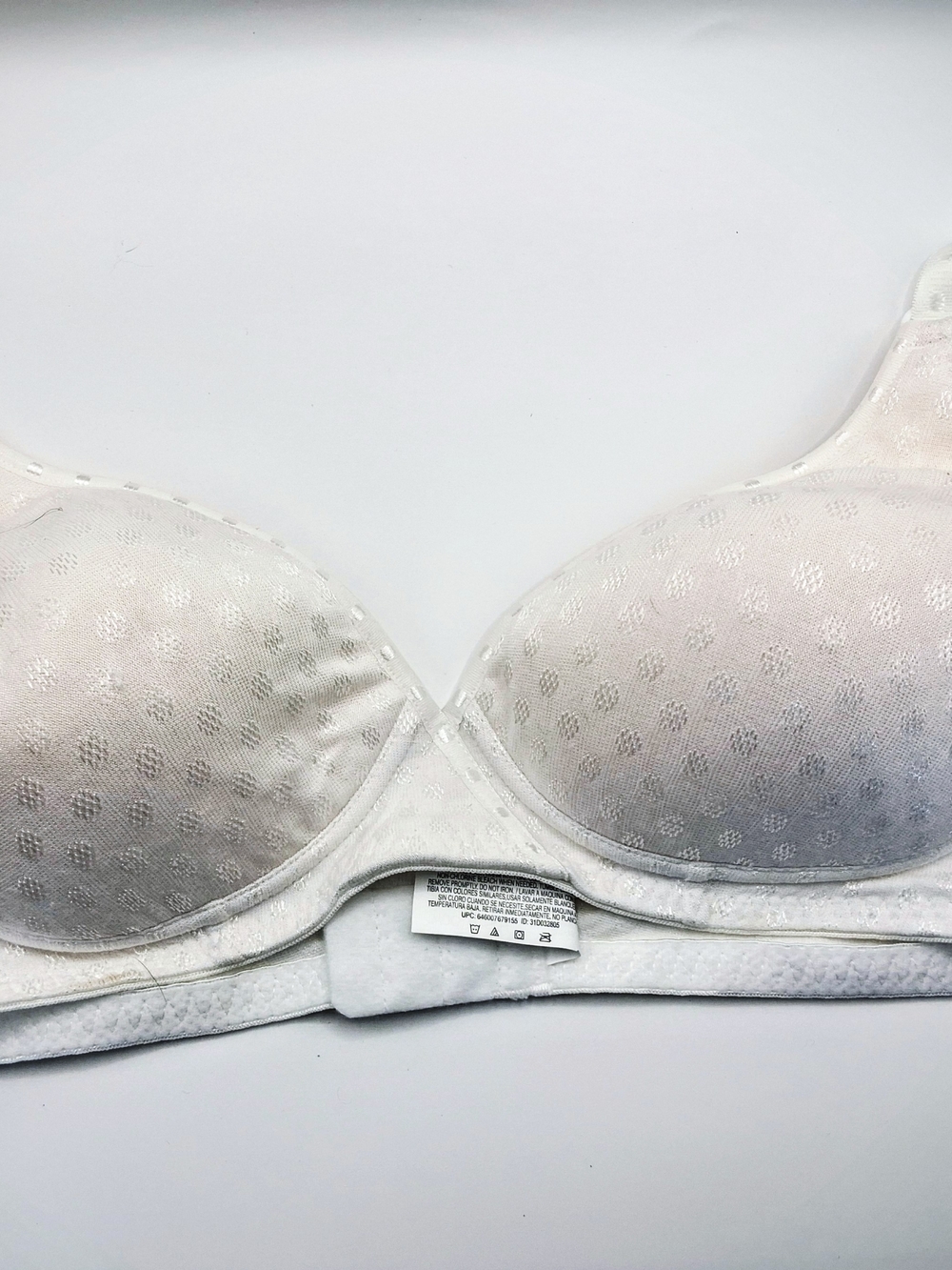 Fruit of the Loom 38A White Wirefree Lightly Padded Bra NWT (Style 96238)